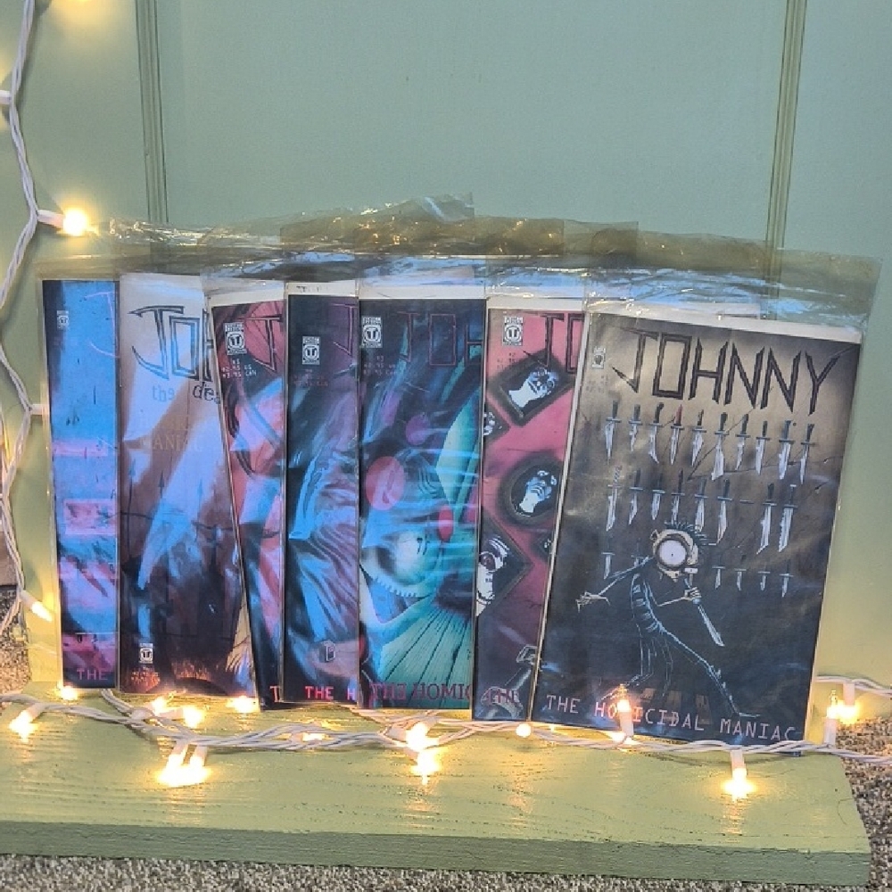 Books - Johnny the Homicidal Maniac Jhonen Vasquez Comic Book Set of 7